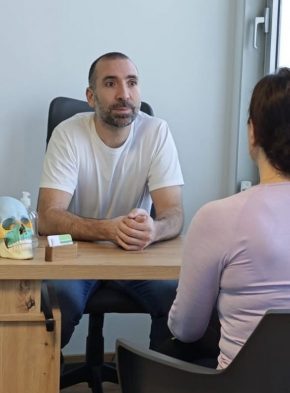 ostéopathe blondon anthony issoire écoute